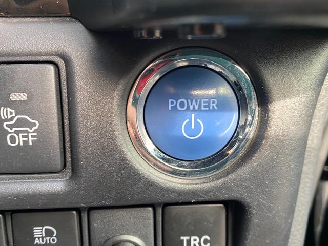 ノア ハイブリッドＧ　純正９型ＳＤナビ　フルセグ　ＤＶＤ　Ｂｌｕｅｔｏｏｔｈ　バックカメラ　セーフティーセンス　両側パワースライドドア　シートヒーター　ＬＥＤライト　スマートキー　ＥＴＣ２．０　ドラレコ（24枚目）