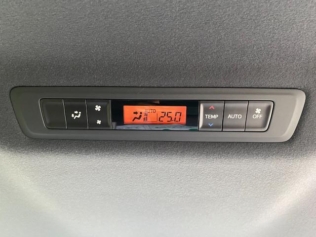 ノア ハイブリッドＧ　純正９型ＳＤナビ　フルセグ　ＤＶＤ　Ｂｌｕｅｔｏｏｔｈ　バックカメラ　セーフティーセンス　両側パワースライドドア　シートヒーター　ＬＥＤライト　スマートキー　ＥＴＣ２．０　ドラレコ（30枚目）