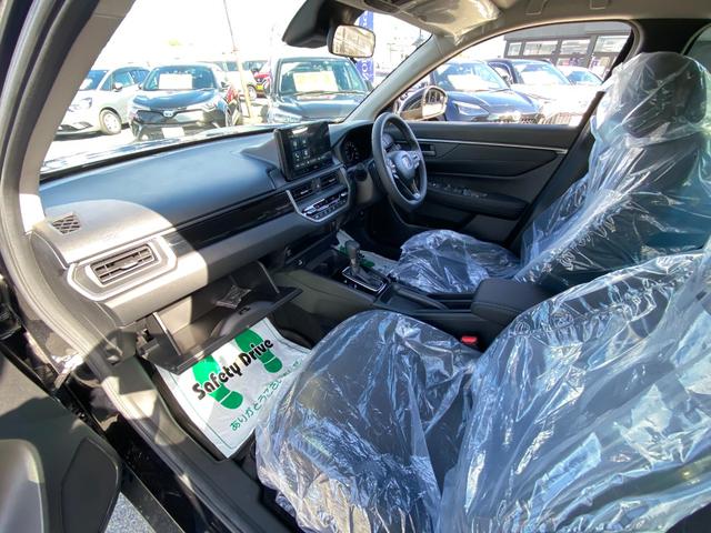 ＷＲ－Ｖ Ｚ＋　登録済未使用車　純正ディスプレイオーディオ　Ｂｌｕｅｔｏｏｔｈ　カープレイ　バックカメラ　ホンダセンシング　ルーフレール　ハーフレザーシート　ＬＥＤライト　スマートキー（22枚目）