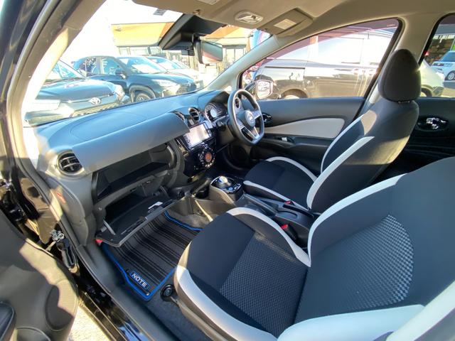 ノート ｅ－パワー　Ｘ　純正ＳＤナビ　フルセグ　ＤＶＤ　Ｂｌｕｅｔｏｏｔｈ　アラウンドビューモニター　エマージェンシーブレーキ　スマートミラー　インテリキー　ＬＥＤライト　ＥＴＣ（24枚目）