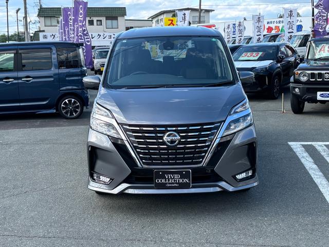 セレナ ハイウェイスターＶ　４ＷＤ　純正ＳＤナビ　フルセグ　ＤＶＤ　Ｂｌｕｅｔｏｏｔｈ　アラウンドビューモニター　エマージェンシーブレーキ　プロパイロット　両側パワースライドドア　ＬＥＤライト　インテリキー　ワンオーナー（2枚目）