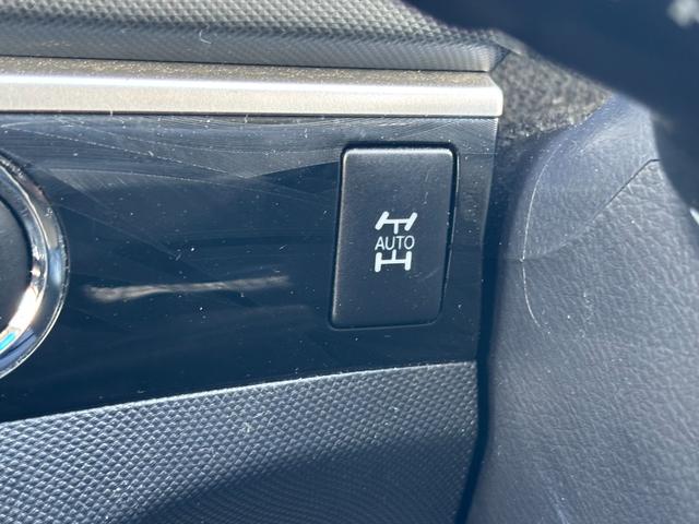 エスティマ アエラス　プレミアムエディション　４ＷＤ　純正ＳＤナビ　フルセグ　ＤＶＤ　Ｂｌｕｅｔｏｏｔｈ　両側パワースライドドア　キセノンライト　スマートキー　ＥＴＣ（17枚目）