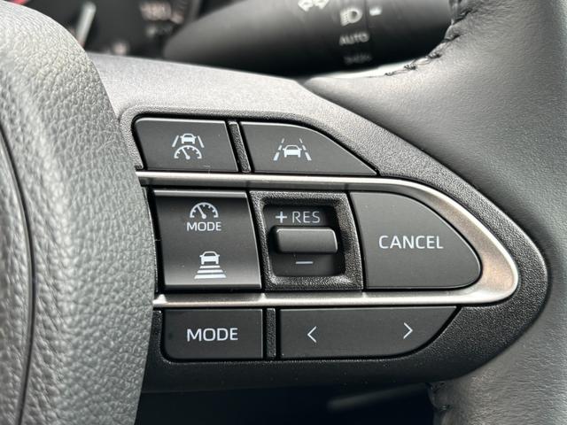 ヴォクシー Ｓ－Ｇ　４ＷＤ　純正８型ディスプレイオーディオ　フルセグ　ＤＶＤ　Ｂｌｕｅｔｏｏｔｈ　バックカメラ　セーフティーセンス　寒冷地仕様　両側パワースライドドア　ＬＥＤライト　スマートキー　ＥＴＣ２．０（13枚目）