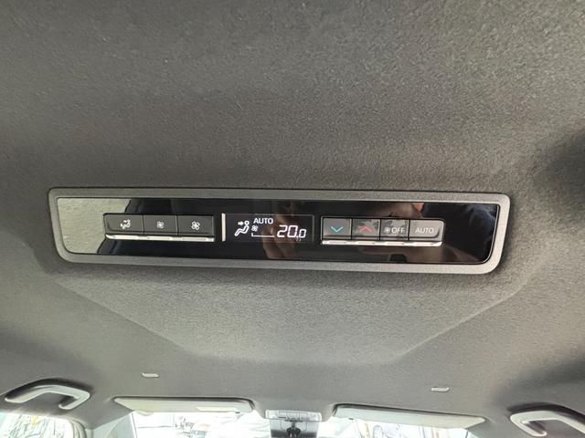 ヴォクシー Ｓ－Ｇ　４ＷＤ　純正８型ディスプレイオーディオ　フルセグ　ＤＶＤ　Ｂｌｕｅｔｏｏｔｈ　バックカメラ　セーフティーセンス　寒冷地仕様　両側パワースライドドア　ＬＥＤライト　スマートキー　ＥＴＣ２．０（28枚目）