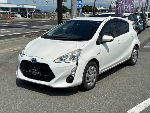 アクア Ｓ　社外９型メモリーナビ　フルセグ　ＤＶＤ　Ｂｌｕｅｔｏｏｔｈ　スマートキー　ＥＴＣ　ドラレコ（2枚目）