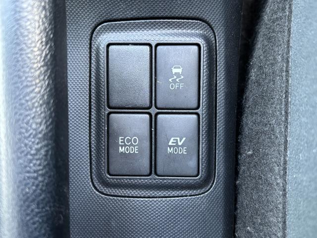 アクア Ｓ　社外９型メモリーナビ　フルセグ　ＤＶＤ　Ｂｌｕｅｔｏｏｔｈ　スマートキー　ＥＴＣ　ドラレコ（15枚目）