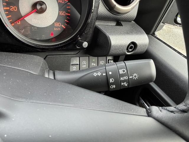 ジムニーノマド ＦＣ　４ＷＤ　登録済未使用車　セーフティーサポート　パーキングセンサー　シートヒーター　スマートキー　ＬＥＤライト（13枚目）