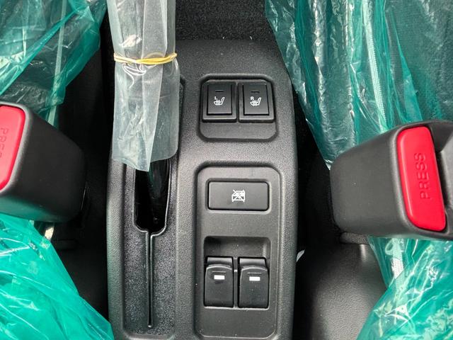ジムニーノマド ＦＣ　４ＷＤ　登録済未使用車　セーフティーサポート　パーキングセンサー　シートヒーター　スマートキー　ＬＥＤライト（17枚目）