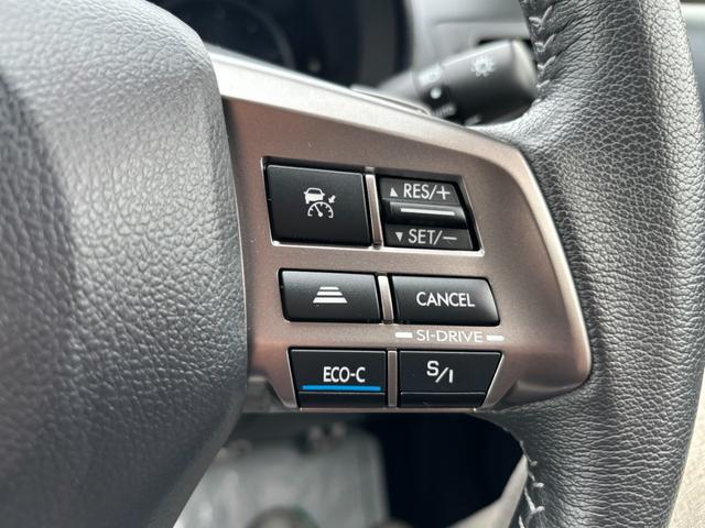 ＸＶハイブリッド ２．０ｉ－Ｌ　アイサイト　４ＷＤ　純正メモリーナビ　フルセグ　ＤＶＤ　Ｂｌｕｅｔｏｏｔｈ　バックカメラ　アイサイト　キセノンライト　スマートキー　ＡＢＳ　Ｗエアバック（11枚目）
