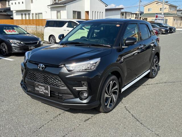 ライズ Ｚ　４ＷＤ　登録済未使用車　純正９型ディスプレイオーディオ　フルセグ　Ｂｌｕｅｔｏｏｔｈ　パノラマモニター　スマートアシスト　寒冷地仕様　シートヒーター　ＬＥＤライト　スマートキー　アイドリングストップ（2枚目）