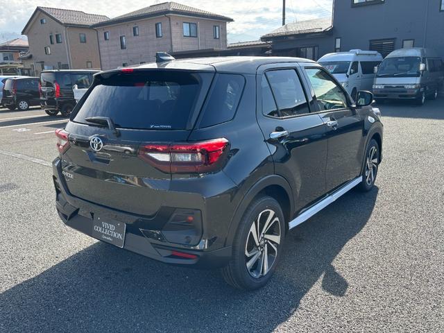 ライズ Ｚ　４ＷＤ　登録済未使用車　純正９型ディスプレイオーディオ　フルセグ　Ｂｌｕｅｔｏｏｔｈ　パノラマモニター　スマートアシスト　寒冷地仕様　シートヒーター　ＬＥＤライト　スマートキー　アイドリングストップ（5枚目）