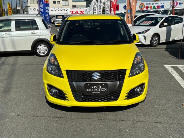 スイフトスポーツ ベースグレード　社外ＳＤナビ　フルセグ　ＤＶＤ　ディスチャージライト　スマートキー　ＥＴＣ　ＡＢＳ（3枚目）