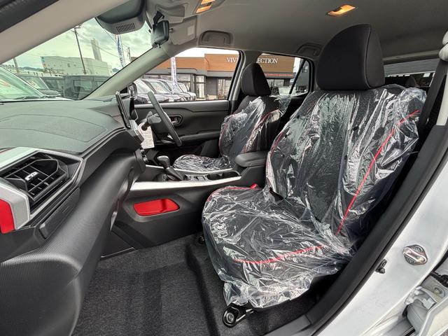 ライズ Ｚ　４ＷＤ　登録済未使用車　純正９型ディスプレイオーディオ　フルセグ　Ｂｌｕｅｔｏｏｔｈ　パノラマモニター　スマートアシスト　寒冷地仕様　シートヒーター　ＬＥＤライト　スマートキー　アイドリングストップ（24枚目）
