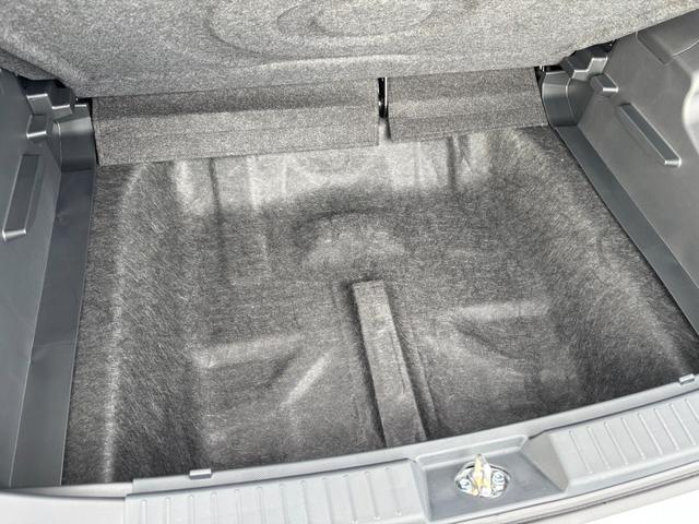 ライズ Ｚ　４ＷＤ　登録済未使用車　純正９型ディスプレイオーディオ　フルセグ　Ｂｌｕｅｔｏｏｔｈ　パノラマモニター　スマートアシスト　寒冷地仕様　シートヒーター　ＬＥＤライト　スマートキー　アイドリングストップ（31枚目）