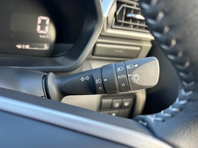 ライズ Z 4WD 登録済未使用車 純正9型ディスプレイオーディオ フルセグ Bluetooth パノラマモニター スマートアシスト 寒冷地仕様 シートヒーター LEDライト スマートキー アイドリングストップ(12枚目)