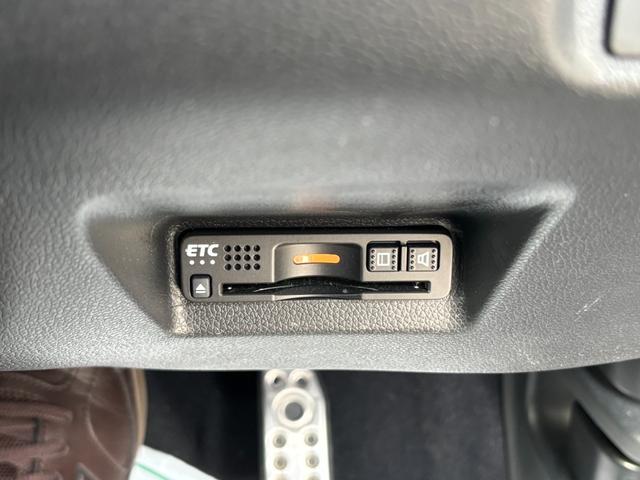 シャトル ハイブリッドＸ　ホンダセンシング　４ＷＤ　純正ディスプレイオーディオ　ワンセグ　ＣＤ　バックカメラ　ホンダセンシング　ハーフレザーシート　シートヒーター　ワイパーデアイサー　ＬＥＤライト　スマートキー　ＥＴＣ　ドラレコ（29枚目）