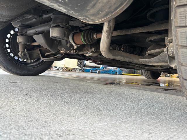 シャトル ハイブリッドＸ　ホンダセンシング　４ＷＤ　純正ディスプレイオーディオ　ワンセグ　ＣＤ　バックカメラ　ホンダセンシング　ハーフレザーシート　シートヒーター　ワイパーデアイサー　ＬＥＤライト　スマートキー　ＥＴＣ　ドラレコ（32枚目）