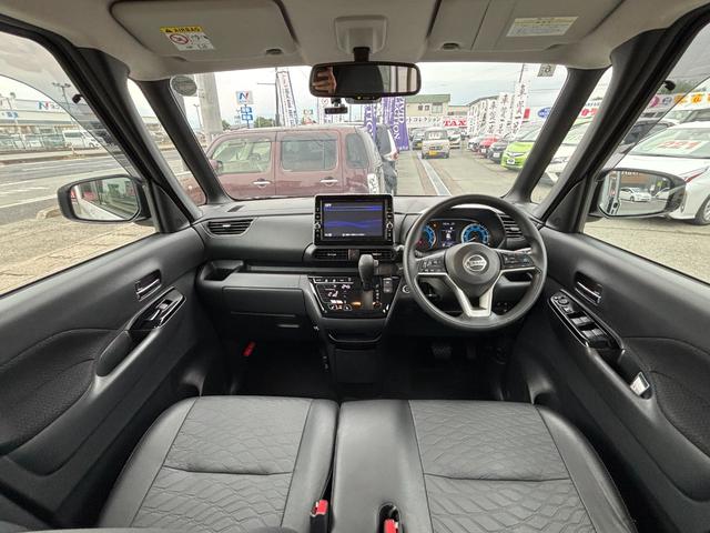 ルークス ハイウェイスター XアーバンクロムプロパイロットED 4WD 純正9型SDナビ フルセグ DVD Bluetooth アラウンドビューモニター エマージェンシーブレーキ プロパイロット 両側パワースライドドア シートヒーター LEDライト インテリキー(10枚目)