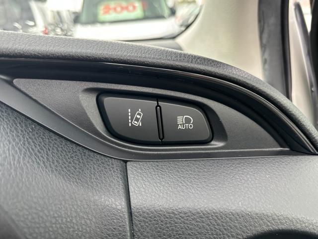 ヴィッツ Ｆ　４ＷＤ　社外ＳＤナビ　フルセグ　ＤＶＤ　Ｂｌｕｅｔｏｏｔｈ　バックカメラ　セーフティーセンス　寒冷地仕様　ＬＥＤライト　キーレス　ＥＴＣ（18枚目）