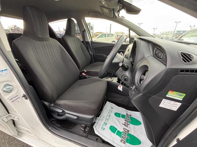 ヴィッツ Ｆ　４ＷＤ　社外ＳＤナビ　フルセグ　ＤＶＤ　Ｂｌｕｅｔｏｏｔｈ　バックカメラ　セーフティーセンス　寒冷地仕様　ＬＥＤライト　キーレス　ＥＴＣ（19枚目）