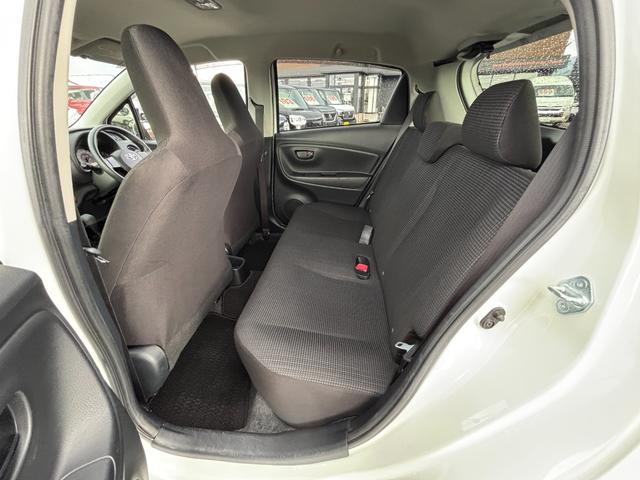 ヴィッツ Ｆ　４ＷＤ　社外ＳＤナビ　フルセグ　ＤＶＤ　Ｂｌｕｅｔｏｏｔｈ　バックカメラ　セーフティーセンス　寒冷地仕様　ＬＥＤライト　キーレス　ＥＴＣ（23枚目）