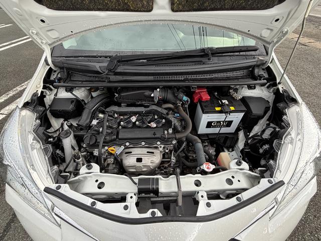 ヴィッツ Ｆ　４ＷＤ　社外ＳＤナビ　フルセグ　ＤＶＤ　Ｂｌｕｅｔｏｏｔｈ　バックカメラ　セーフティーセンス　寒冷地仕様　ＬＥＤライト　キーレス　ＥＴＣ（34枚目）