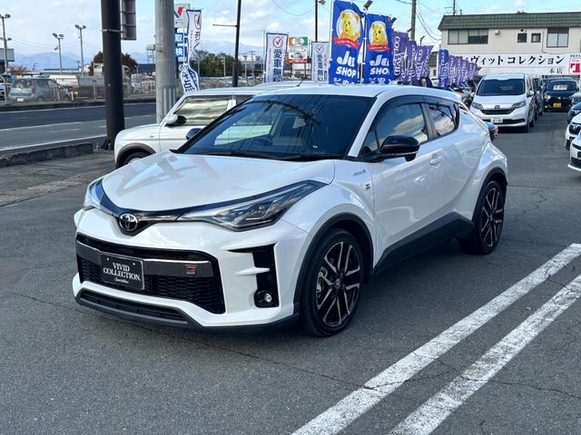 Ｃ－ＨＲ Ｓ　ＧＲスポーツ　純正ディスプレイオーディオ　フルセグ　Ｂｌｕｅｔｏｏｔｈ　バックカメラ　セーフティーセンス　スマートキー一体エンジンスターター　ＬＥＤライト　ＥＴＣ２．０（2枚目）