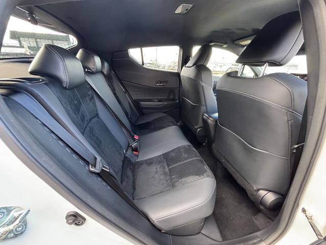 Ｃ－ＨＲ Ｓ　ＧＲスポーツ　純正ディスプレイオーディオ　フルセグ　Ｂｌｕｅｔｏｏｔｈ　バックカメラ　セーフティーセンス　スマートキー一体エンジンスターター　ＬＥＤライト　ＥＴＣ２．０（26枚目）