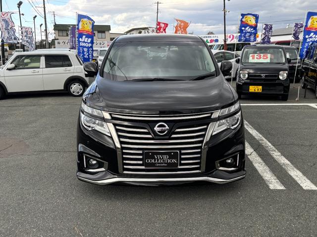 エルグランド 250ハイウェイスターアーバンクロム 4WD 純正メモリーナビ フルセグ DVD Bluetooth アラウンドビューモニター 後席フリップダウンモニター 両側パワースライドドア 社外19インチアルミ ローダウン ハーフレザーシート(3枚目)