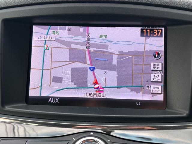 エルグランド 250ハイウェイスターアーバンクロム 4WD 純正メモリーナビ フルセグ DVD Bluetooth アラウンドビューモニター 後席フリップダウンモニター 両側パワースライドドア 社外19インチアルミ ローダウン ハーフレザーシート(14枚目)