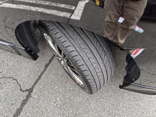 エルグランド 250ハイウェイスターアーバンクロム 4WD 純正メモリーナビ フルセグ DVD Bluetooth アラウンドビューモニター 後席フリップダウンモニター 両側パワースライドドア 社外19インチアルミ ローダウン ハーフレザーシート(39枚目)