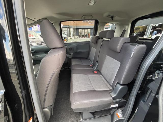 シエンタ ハイブリッドＧ　４ＷＤ　純正８型ディスプレイオーディオ　Ｂｌｕｅｔｏｏｔｈ　バックカメラ　セーフティーセンス　寒冷地仕様　両側パワースライドドア　ＬＥＤライト　スマートキー　ブラインドスポットモニター　ＥＴＣ（30枚目）