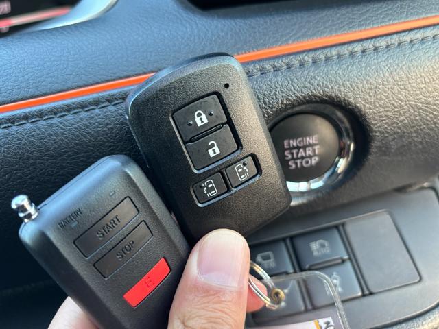 シエンタ Ｇ　クエロ　４ＷＤ　社外ＳＤナビ　フルセグ　ＤＶＤ　Ｂｌｕｅｔｏｏｔｈ　パノラミックビューモニター　セーフティーセンス　寒冷地仕様　両側パワースライドドア　ＬＥＤライト　スマートキー　シートヒーター　ＥＴＣ（34枚目）