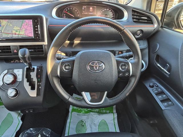シエンタ Ｇ　４ＷＤ　社外ＳＤナビ　フルセグ　ＤＶＤ　Ｂｌｕｅｔｏｏｔｈ　セーフティーセンス　寒冷地仕様　両側パワースライドドア　ＬＥＤライト　スマートキー一体エンスタ　社外１５インチアルミ　ＥＴＣ（11枚目）