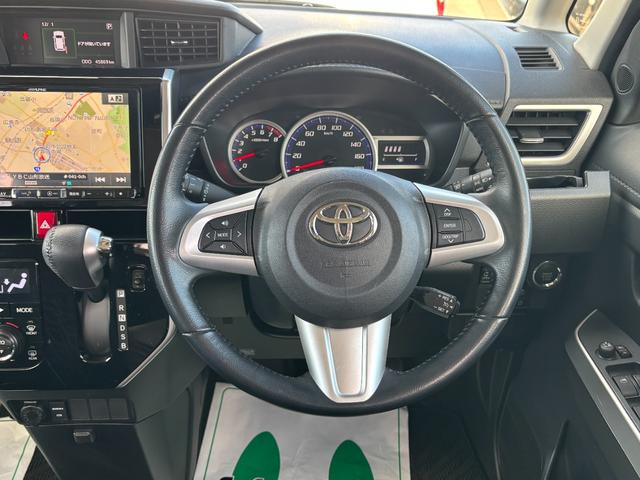 タンク カスタムＧ　Ｓ　４ＷＤ　社外９型ＳＤナビ　フルセグ　ＤＶＤ　Ｂｌｕｅｔｏｏｔｈ　バックカメラ　後席フリップダウンモニター　スマートアシスト　両側パワースライドドア　ＬＥＤライト　スマートキー　アイドリングストップ（11枚目）