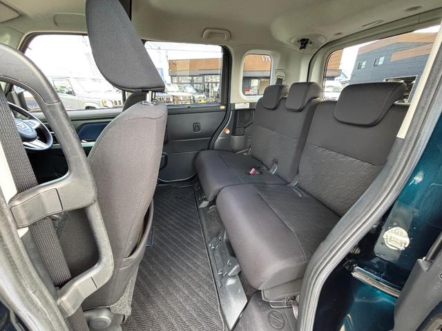 タンク カスタムＧ　Ｓ　４ＷＤ　社外９型ＳＤナビ　フルセグ　ＤＶＤ　Ｂｌｕｅｔｏｏｔｈ　バックカメラ　後席フリップダウンモニター　スマートアシスト　両側パワースライドドア　ＬＥＤライト　スマートキー　アイドリングストップ（27枚目）