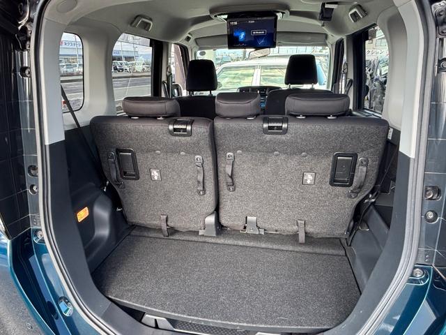 タンク カスタムＧ　Ｓ　４ＷＤ　社外９型ＳＤナビ　フルセグ　ＤＶＤ　Ｂｌｕｅｔｏｏｔｈ　バックカメラ　後席フリップダウンモニター　スマートアシスト　両側パワースライドドア　ＬＥＤライト　スマートキー　アイドリングストップ（31枚目）