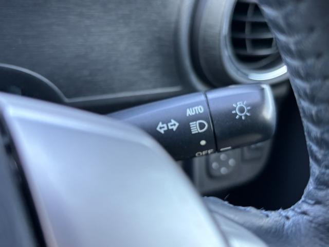 アクア Ｇブラックソフトレザーセレクション　純正ＳＤナビ　ワンセグ　ＣＤ　Ｂｌｕｅｔｏｏｔｈ　バックカメラ　スマートキー　黒革シート　前後ドラレコ　ＡＢＳ　Ｗエアバック（11枚目）