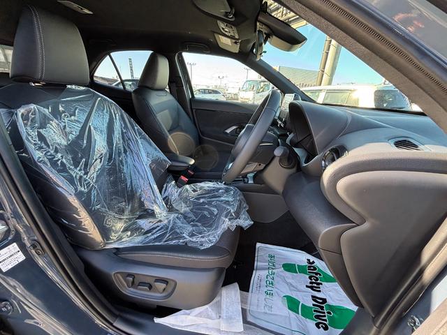 ヤリスクロス ハイブリッドZ ウルバーノ 4WD 登録済未使用車 純正ディスプレイオーディオ フルセグ Bluetooth パノラミックビューモニター セーフティーセンス 寒冷地仕様 アドバンスドパーク シートヒーター LEDライト ETC(25枚目)