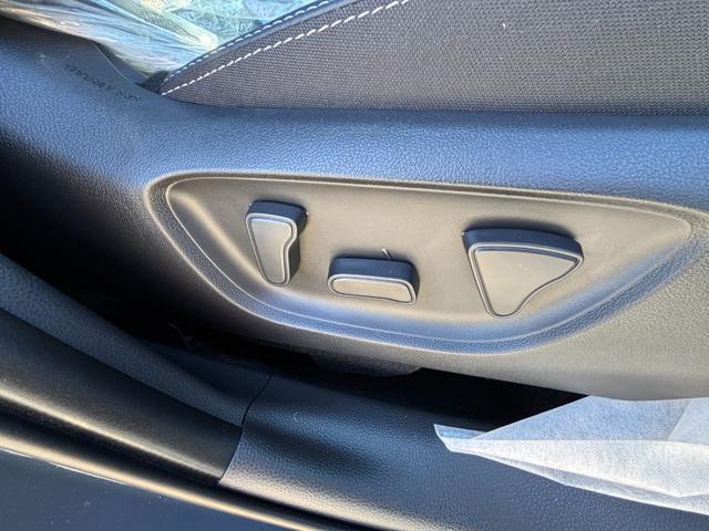 ヤリスクロス ハイブリッドZ ウルバーノ 4WD 登録済未使用車 純正ディスプレイオーディオ フルセグ Bluetooth パノラミックビューモニター セーフティーセンス 寒冷地仕様 アドバンスドパーク シートヒーター LEDライト ETC(26枚目)