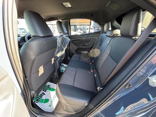 ヤリスクロス ハイブリッドZ ウルバーノ 4WD 登録済未使用車 純正ディスプレイオーディオ フルセグ Bluetooth パノラミックビューモニター セーフティーセンス 寒冷地仕様 アドバンスドパーク シートヒーター LEDライト ETC(30枚目)