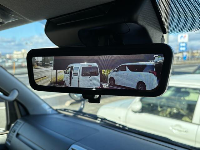 ハイエースワゴン グランドキャビン 4WD 登録済未使用車 純正SDナビ ワンセグ CD Bluetooth パノラミックビューモニター セーフティーセンス 寒冷地仕様 パワースライドドア デジタルインナーミラー スマートキー(15枚目)