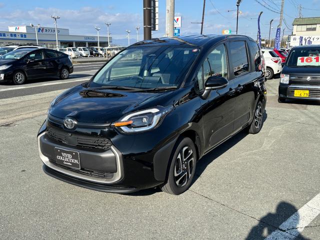 シエンタ ハイブリッドZ 4WD 純正10型ディスプレイオーディオ ナビ フルセグ パノラミックビューモニター セーフティーセンス 寒冷地仕様 アドバンスドパーク 両側パワースライドドア LEDライト スマートキー(2枚目)