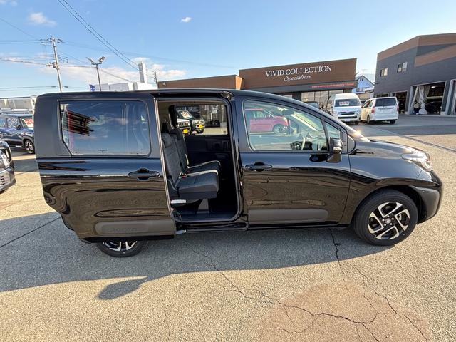 シエンタ ハイブリッドZ 4WD 純正10型ディスプレイオーディオ ナビ フルセグ パノラミックビューモニター セーフティーセンス 寒冷地仕様 アドバンスドパーク 両側パワースライドドア LEDライト スマートキー(5枚目)