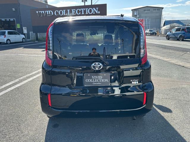 シエンタ ハイブリッドZ 4WD 純正10型ディスプレイオーディオ ナビ フルセグ パノラミックビューモニター セーフティーセンス 寒冷地仕様 アドバンスドパーク 両側パワースライドドア LEDライト スマートキー(7枚目)