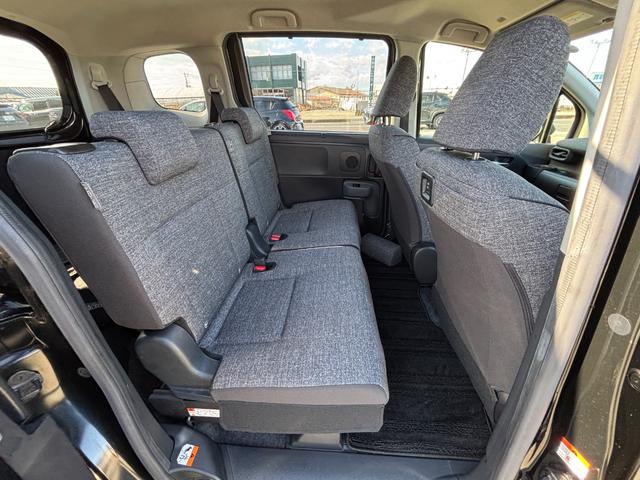 シエンタ ハイブリッドZ 4WD 純正10型ディスプレイオーディオ ナビ フルセグ パノラミックビューモニター セーフティーセンス 寒冷地仕様 アドバンスドパーク 両側パワースライドドア LEDライト スマートキー(27枚目)