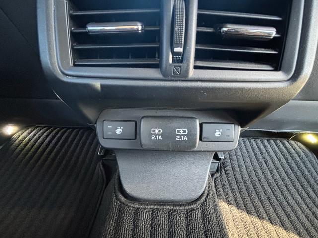 ���[�Y�i�u���ȕۏؗ��u�v���~�A���ۏ؃v���X�v���������Ă���܂��B�⏞���e�͓X���X�^�b�t�܂ŁI