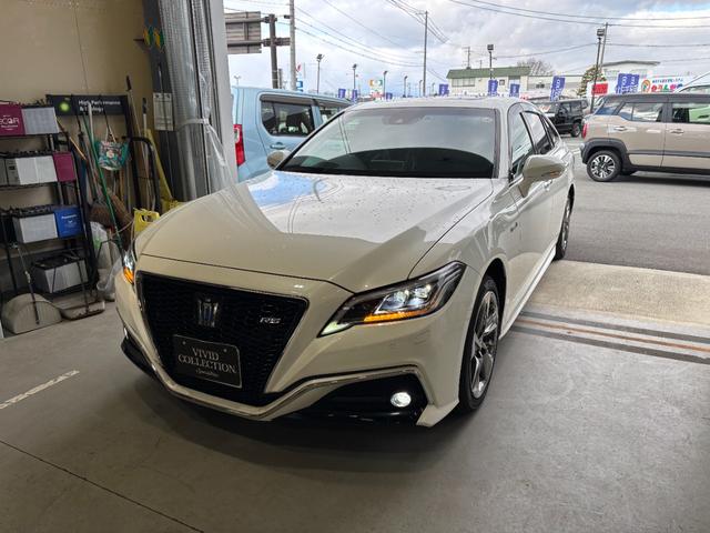 クラウンハイブリッド ＲＳアドバンス　Ｆｏｕｒ　４ＷＤ　純正メモリーナビ　フルセグ　ＤＶＤ　Ｂｌｕｅｔｏｏｔｈ　バックカメラ　セーフティーセンス　寒冷地仕様　サンルーフ　ハーフレザーシート　シートヒーター　ステアリングヒーター　ＬＥＤライト（7枚目）