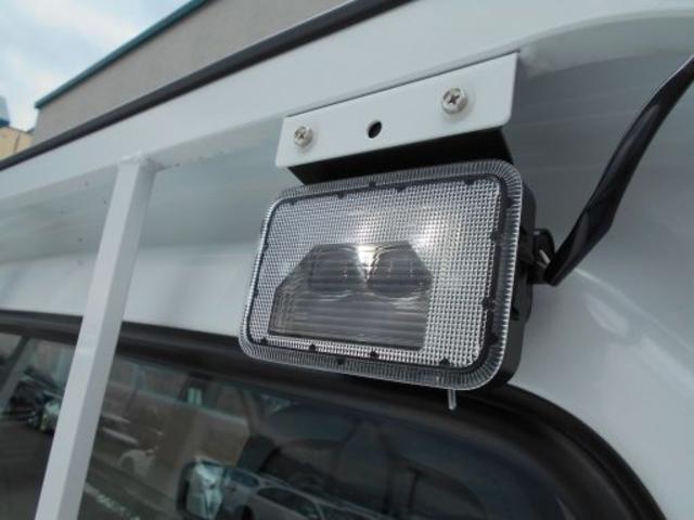 キャリイトラック KCエアコン・パワステ農繁仕様 4WD 軽トラック AT 衝突被害軽減システム キーレスエントリー アイドリングストップ ESC エアコン パワーステアリング パワーウィンドウ  荷台作業灯 デフロック(11枚目)