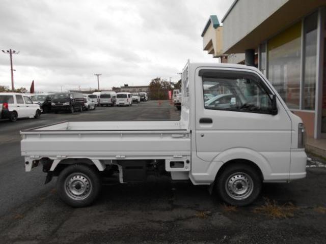 キャリイトラック ＫＣパワステ農繁仕様　４ＷＤ　パワステ　デフロック　荷台作業灯　チェーン　ＭＴ　運転席エアバッグ（13枚目）